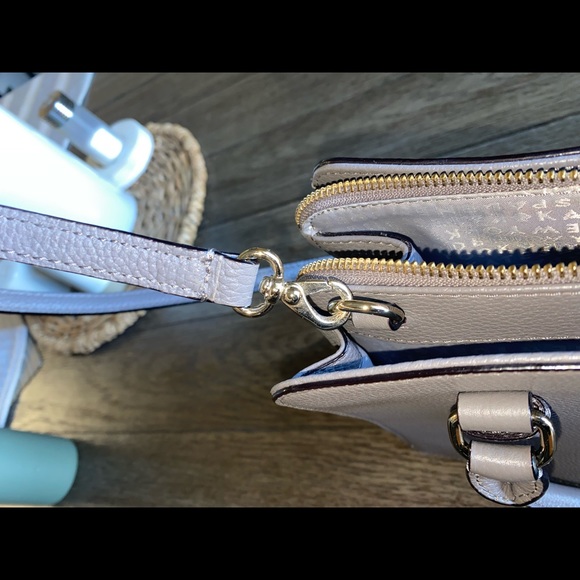 Hare Grey Kate Spade Purse - Picture 11 of 15